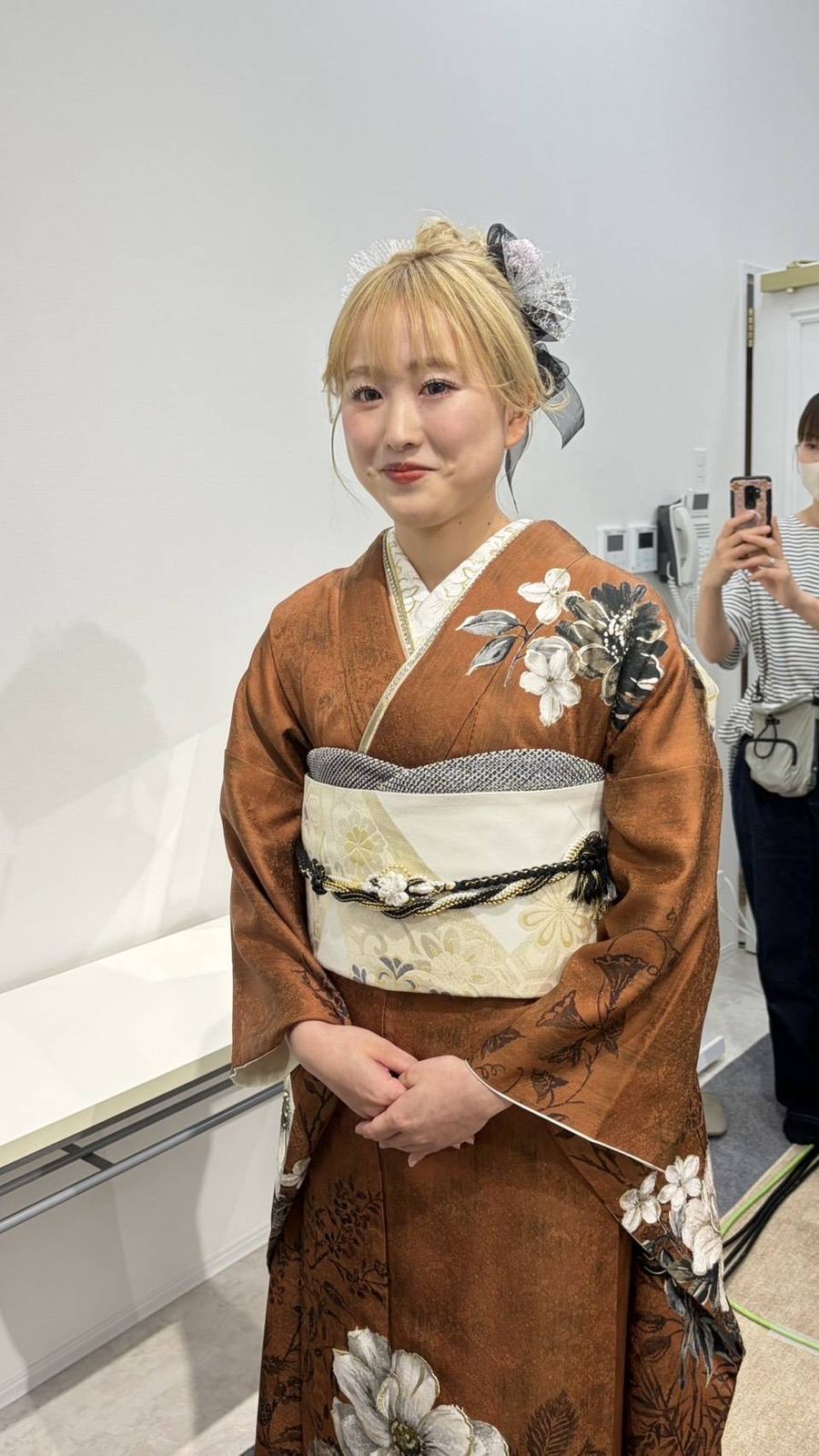 茶地の振袖